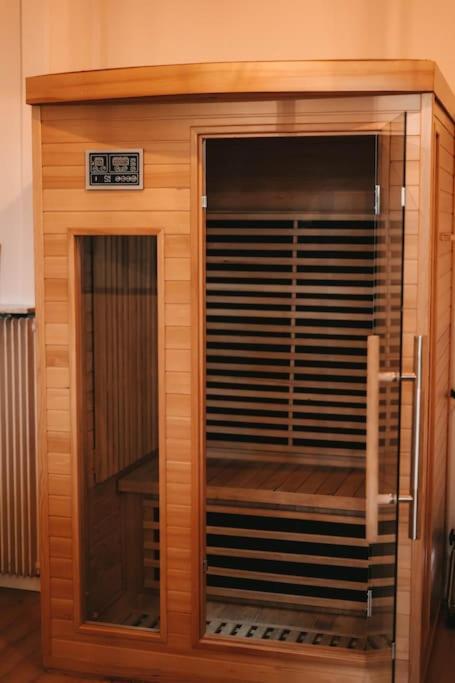Ultimate Comfort ! Jacuzzi & Sauna. Besancon Bagian luar foto